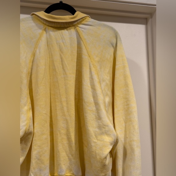 Women’s Urban Outfitters Yellow Knit Top - Picture 7 of 11